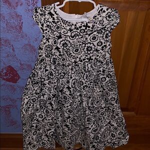 Maggie & Zoe black and white dress